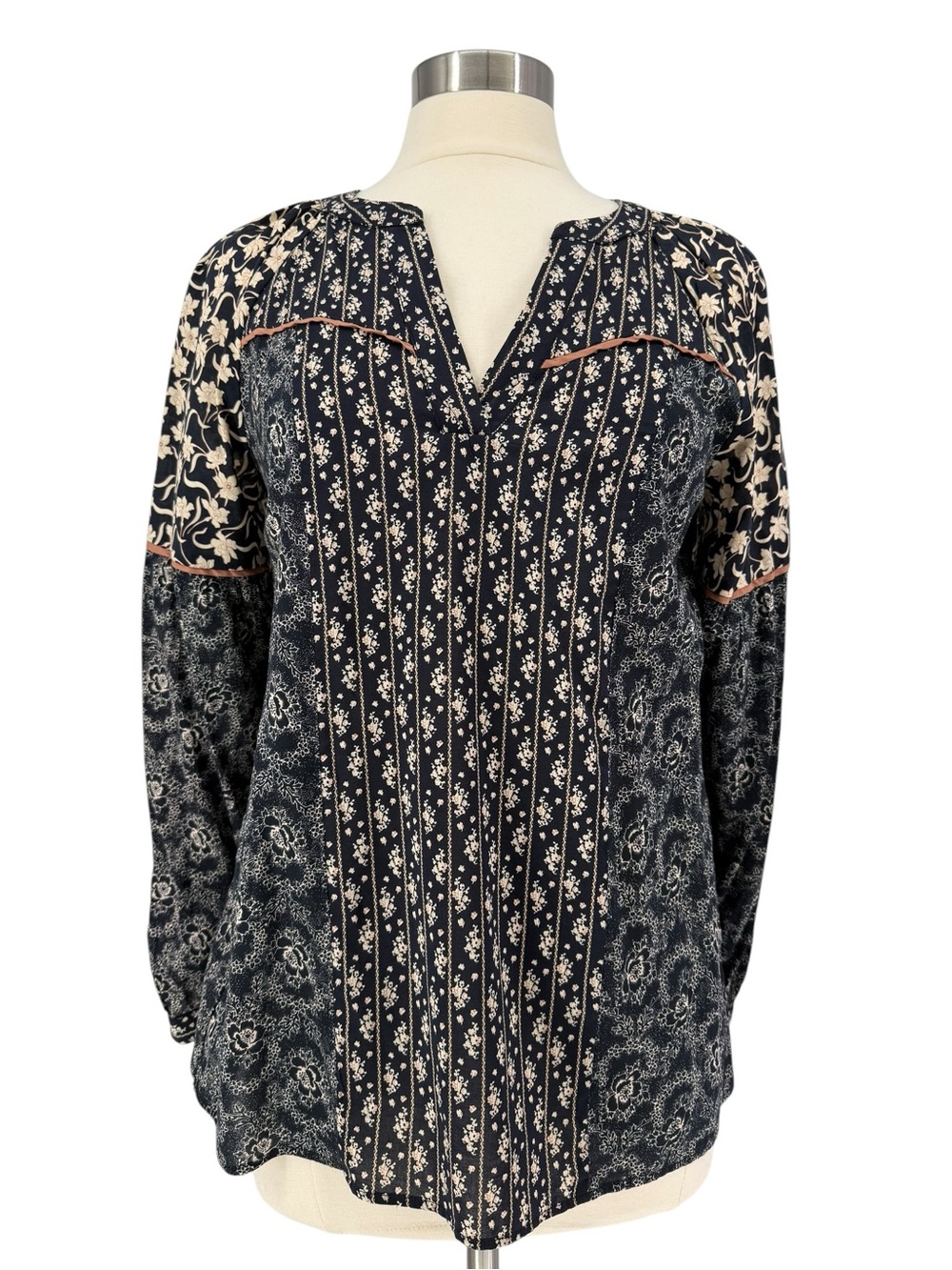 TRIBAL Black and Cream Mixed-Print V-Neck Peasant Top M